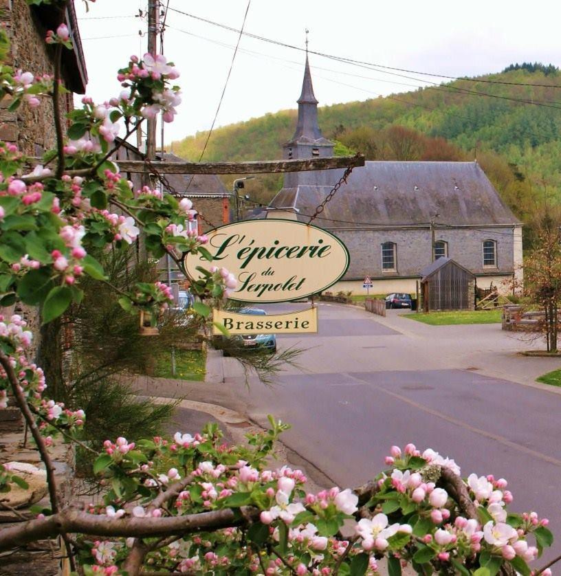 Appart Hotel Au Pied De Vigne Vresse-sur-Semois Kültér fotó